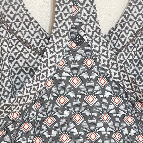 PRANA CALI DRESS IN SIZE MEDIUM - A-LINE STRETCH ATHLETIC SPRING SUMMER - Picture 11 of 16